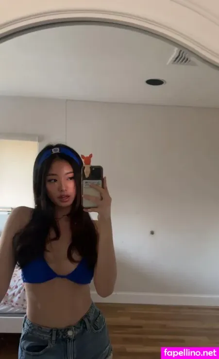Lizzieekim 1 OnlyFans Thumbnail #NWx3MBYOzD