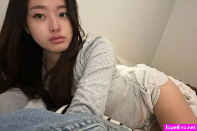 Lizzieekim 1 OnlyFans Thumbnail #ynphyfBt7x