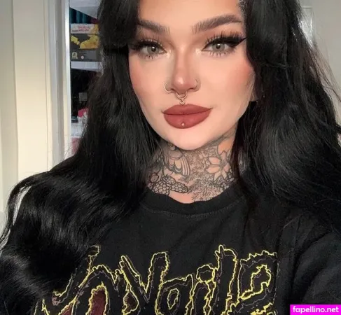 Lizzieesze OnlyFans Thumbnail #8bVFIpZEVF