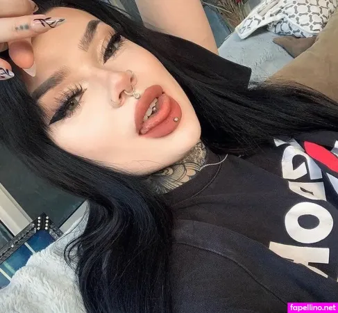 Lizzieesze OnlyFans Thumbnail #C39AS6Ean0