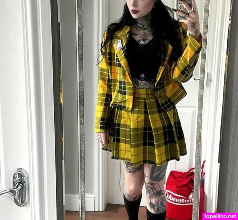 Lizzieesze OnlyFans Thumbnail #T7QvkLpjrQ