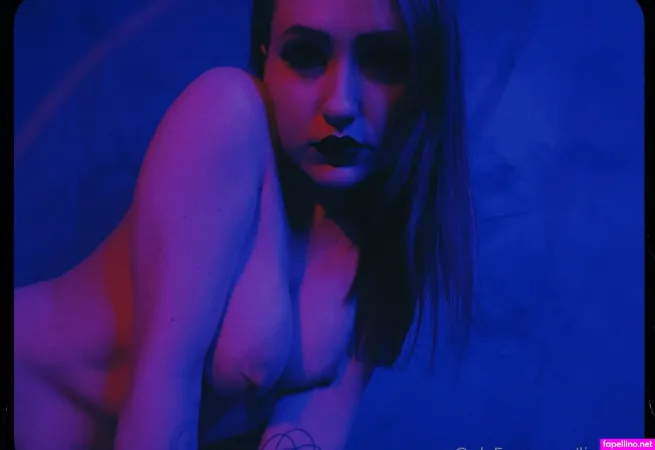 Lizzielove OnlyFans Thumbnail #ausVtU1Hj1