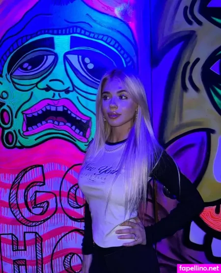 Lizzieroseeee OnlyFans Thumbnail #Y0speZ2hIz