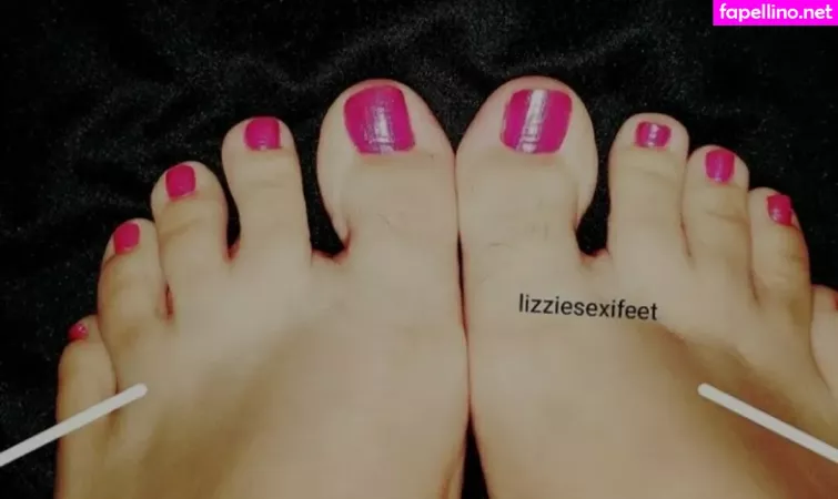 Lizziesexifeet OnlyFans Thumbnail #WfUebEgXup