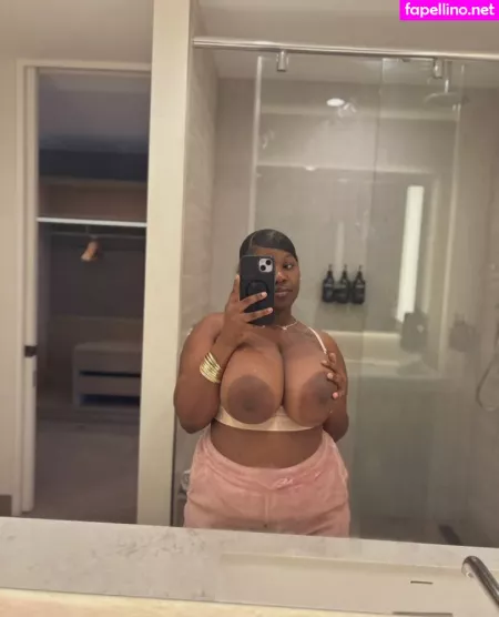 Lizziesoexotic OnlyFans Thumbnail #p4D2fjI1HH