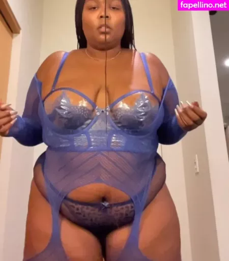 Lizzo OnlyFans Thumbnail #SXpuHGFk8Q