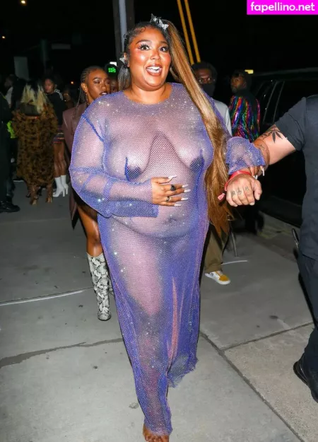 Lizzo OnlyFans Thumbnail #eZ80bdZfd2