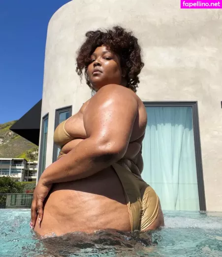 Lizzo OnlyFans Thumbnail #mxX5ylaV59