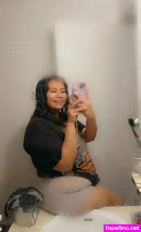 Lizzy 02 OnlyFans Thumbnail #F6JDnL7XiM