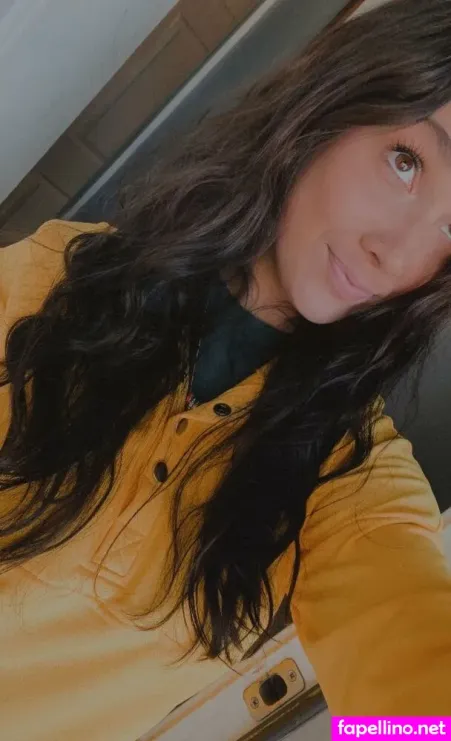 Lizzy B 2 OnlyFans Thumbnail #4QTnsJkDrv