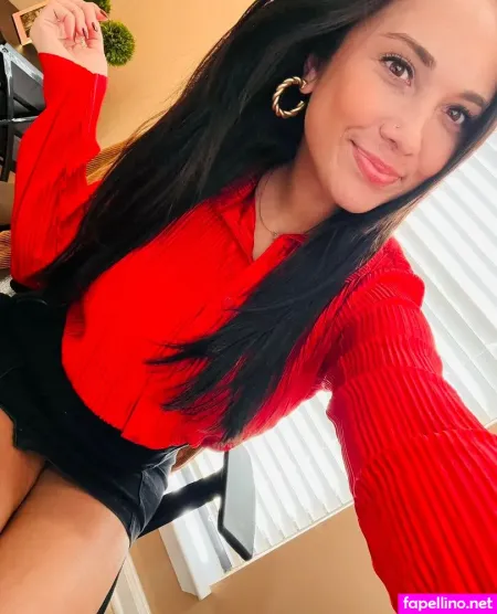 Lizzy B 2 OnlyFans Thumbnail #aLrRmh0nzp