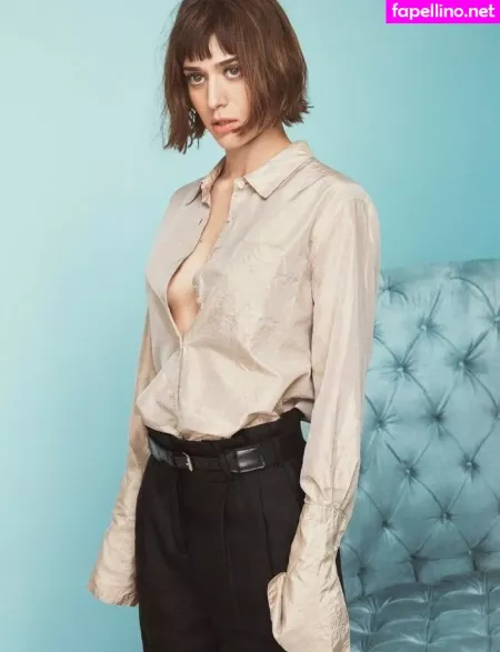 Lizzy Caplan OnlyFans Thumbnail #6oXQTBbpho