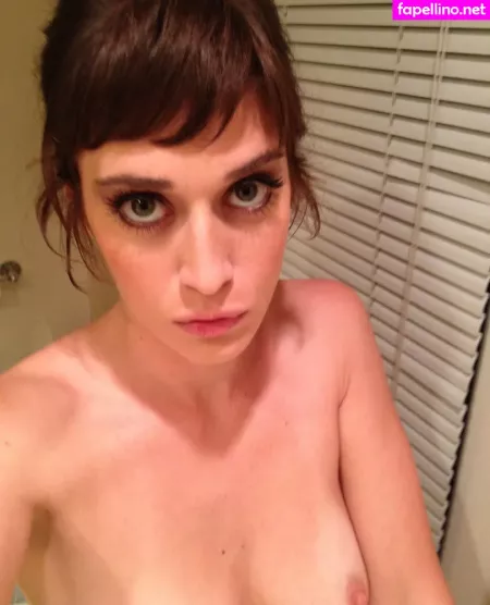 Lizzy Caplan OnlyFans Thumbnail #N2jlMDh3k0