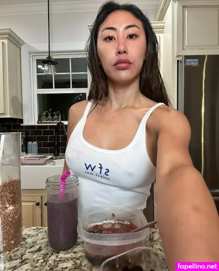 Lizzy Capri OnlyFans Thumbnail #y56uwIpLBp