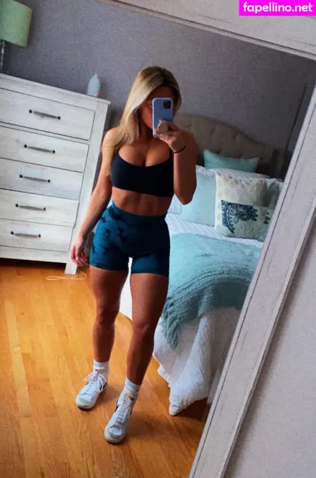 Lizzy Decologero OnlyFans Thumbnail #HiNHmdWapj