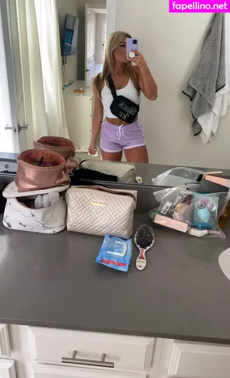 Lizzy Decologero OnlyFans Thumbnail #qSRkcpWwym