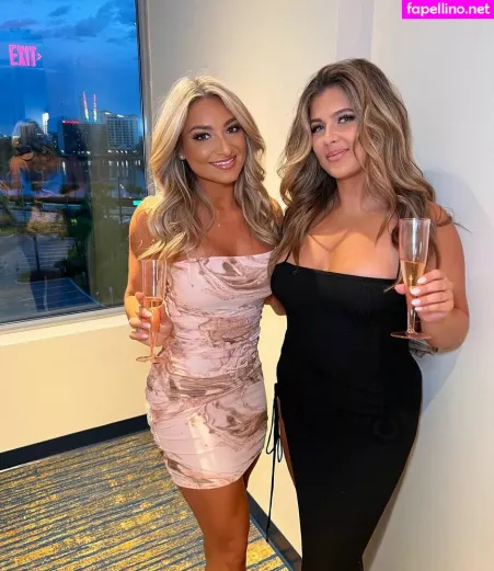 Lizzy Decologero OnlyFans Thumbnail #uDQYXDHpo5