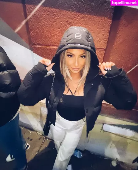 Lizzy Decologero OnlyFans Thumbnail #zrLOz51D29