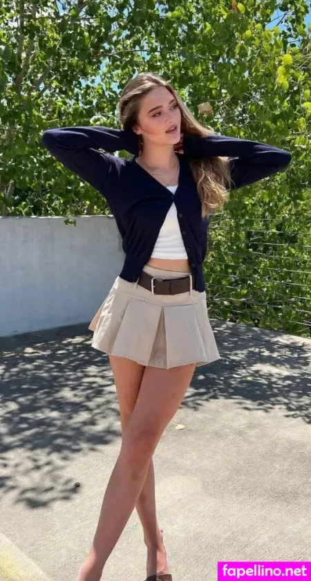 Lizzy Greene 5 OnlyFans Thumbnail #AKDDiJDwCh