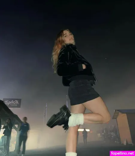 Lizzy Greene 5 OnlyFans Thumbnail #YDMzjjZ30J