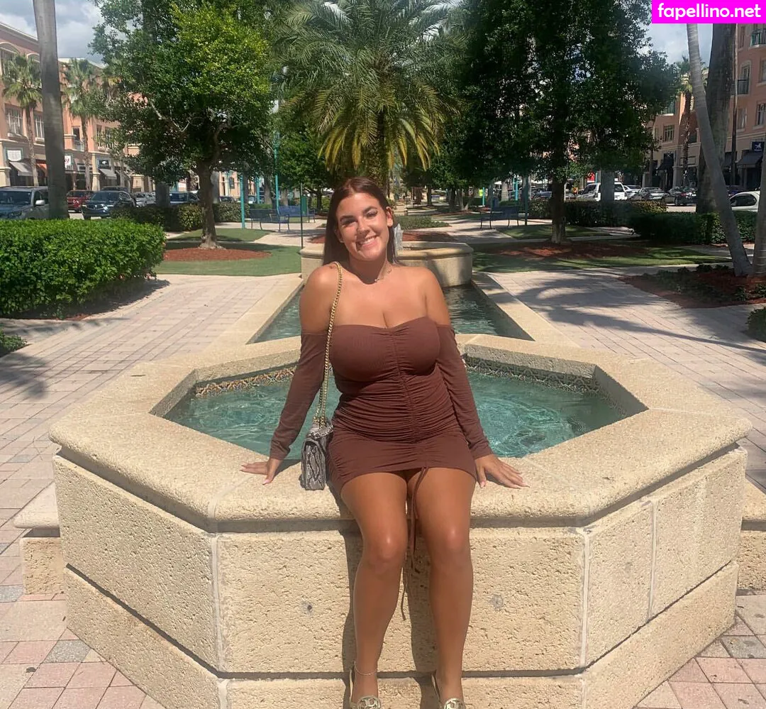 Maddielovezzyou, lizzyraeee233, lizzyyraee Nude Leaked OnlyFans Photo #FDX4YmH2mo