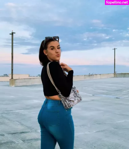 Lizzy Rae OnlyFans Thumbnail #IGfIIomNVL