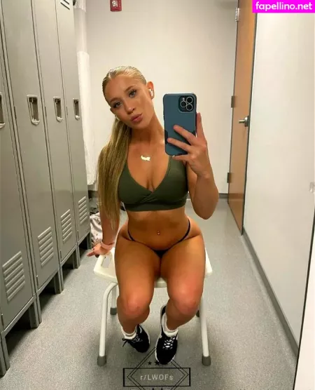 Lizzy Wurst OnlyFans Thumbnail #r7UOcXMyFq