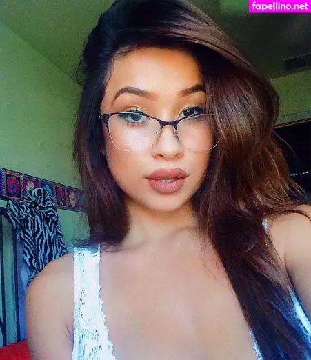 Lizzy OnlyFans Thumbnail #1uotk3Uhsd