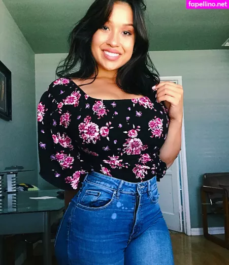 Lizzy OnlyFans Thumbnail #TFCzjOeiz6