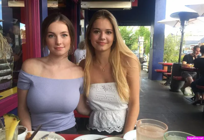 Lizzydm OnlyFans Thumbnail #og0Fd4RTWI