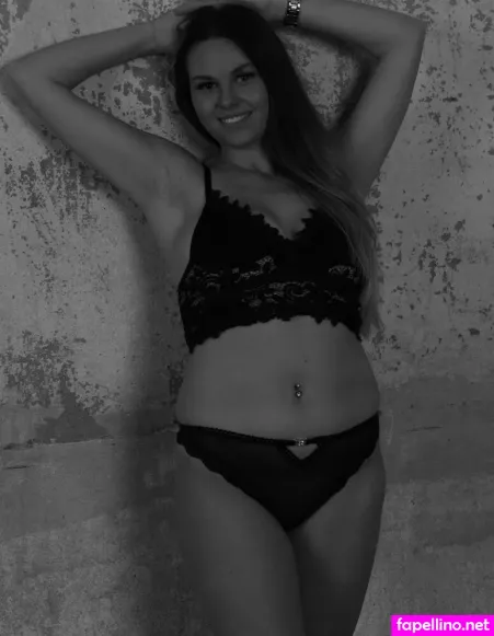 Lizzygoennt OnlyFans Thumbnail #4woLYhtPWq