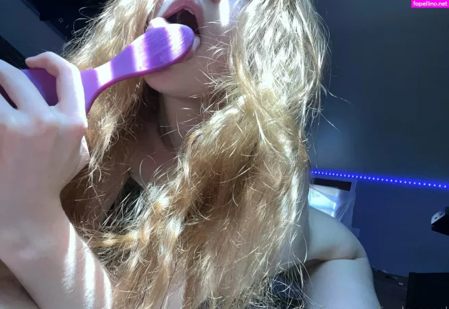 Lizzylexangel OnlyFans Thumbnail #dBGpSbjaiA