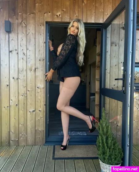 Lizzylonglegs27 OnlyFans Thumbnail #cCFtQrPWTI