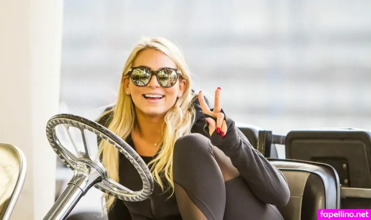 Lizzymusi OnlyFans Thumbnail #ZXyPJ33BOS