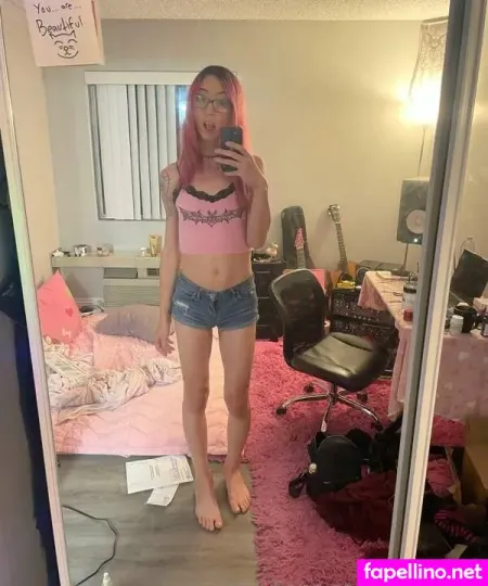 Lizzyredts OnlyFans Thumbnail #gJSZbAAlos