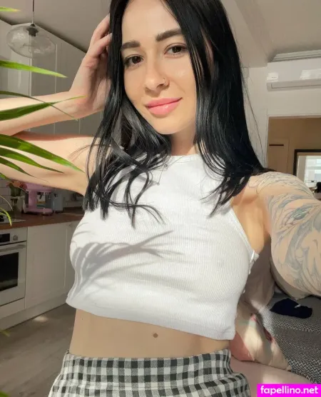 Lizzyrider OnlyFans Thumbnail #YrmzIzncAG