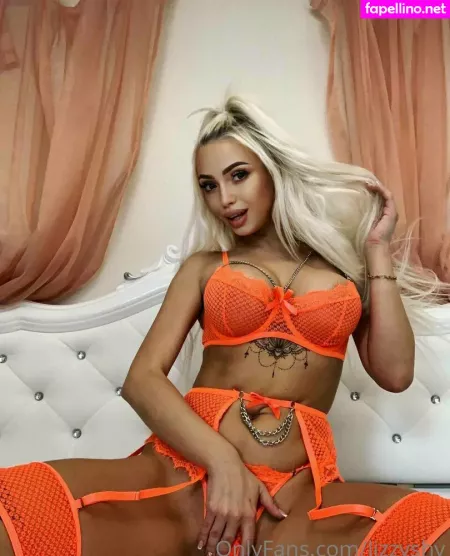 Lizzyshy OnlyFans Thumbnail #FPUHkkHXSp