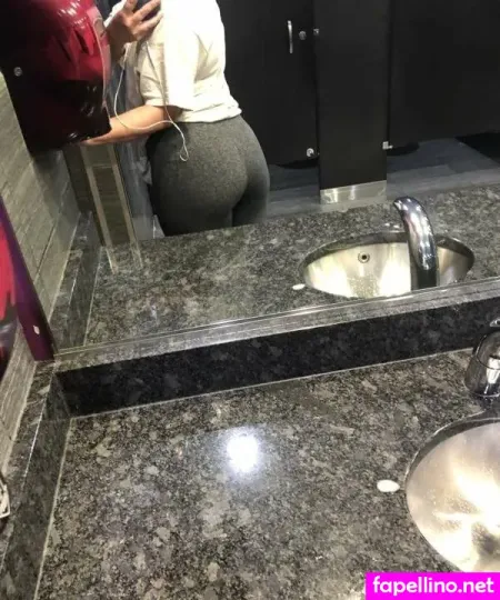 Lizzzxxx37 OnlyFans Thumbnail #RKlLD7Zaoo