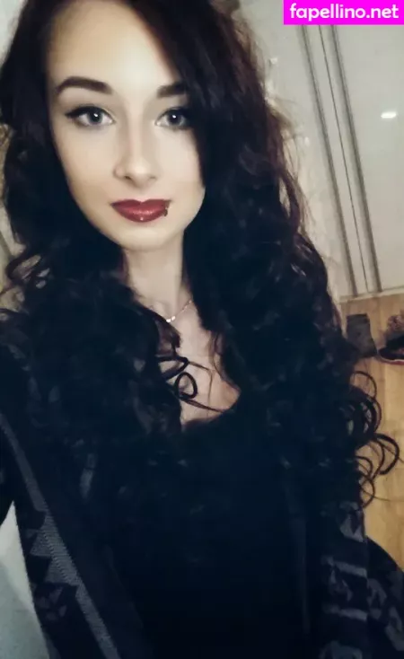 Lizzzyfox OnlyFans Thumbnail #tI878jaKtJ