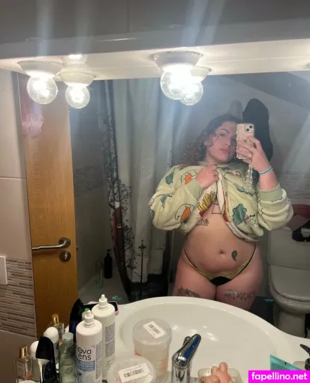 Ll2zoe OnlyFans Thumbnail #MUCxzVenZD