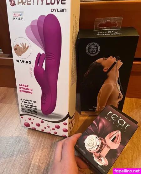 Ll2zoe OnlyFans Thumbnail #cz0RBCRJBT