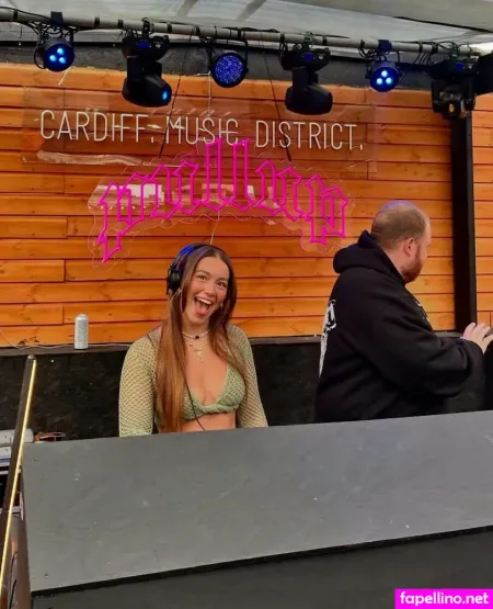 Lleahdavies OnlyFans Thumbnail #LWcPPqbaF4