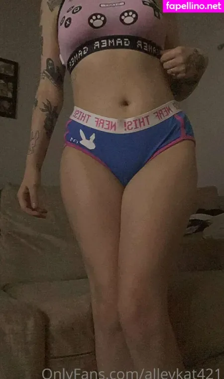 Lleykt421 OnlyFans Thumbnail #vMk5LjhiJU