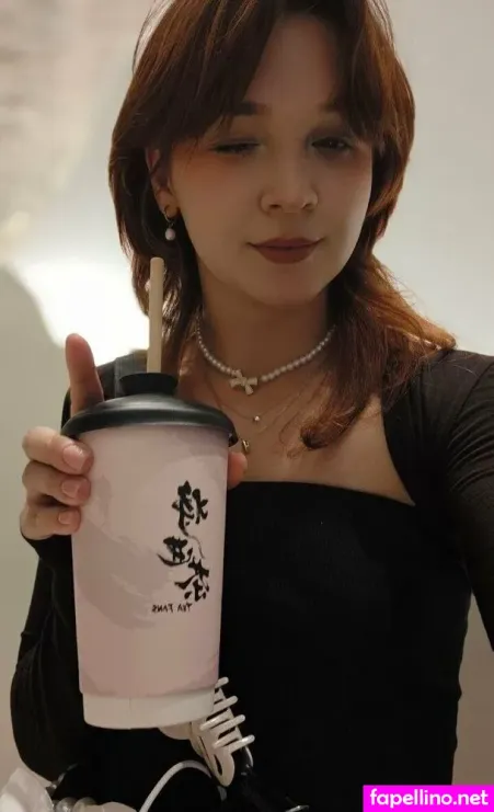 Llily18 OnlyFans Thumbnail #Qrnb0b4O5M