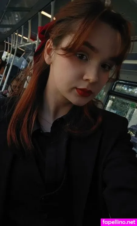 Llily18 OnlyFans Thumbnail #kKKyIArpFM