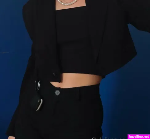 Llily18 OnlyFans Thumbnail #s0QnfoNpSX