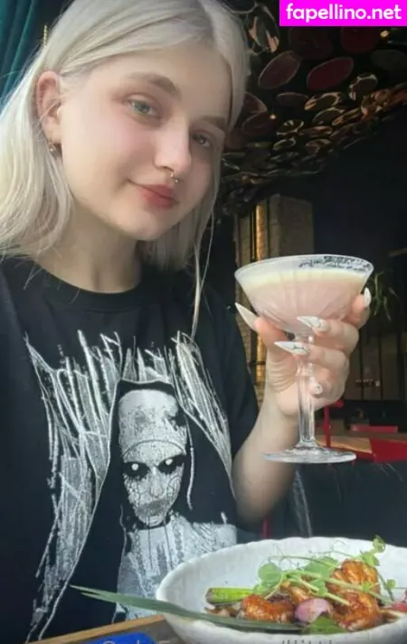 Llittleeva OnlyFans Thumbnail #4Cwo6lXzGc