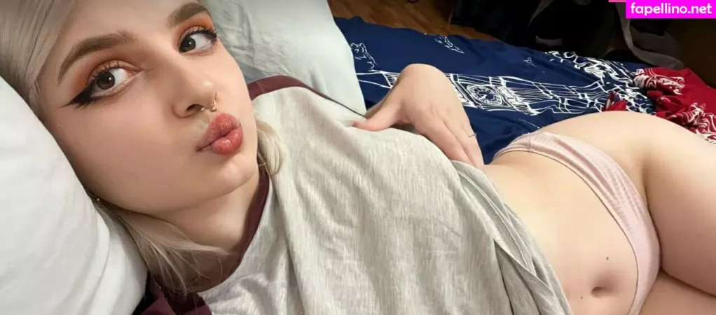 Llittleeva OnlyFans Thumbnail #8TAQBs2Xwn