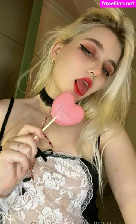 Llittleeva OnlyFans Thumbnail #VWpXVEl54l