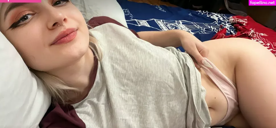 Llittleeva OnlyFans Thumbnail #hTZUWQtWOt